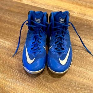 Nike men’s basketball shoes